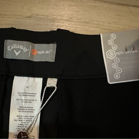 Callaway Women's Black Bermuda Shorts - Picture 5 of 5